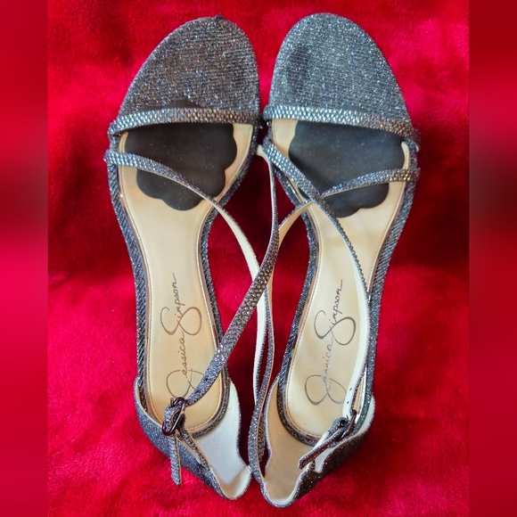 Jessica Simpson Black Strappy Sandals - Picture 5 of 7